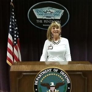 Meet your Posher, Shari